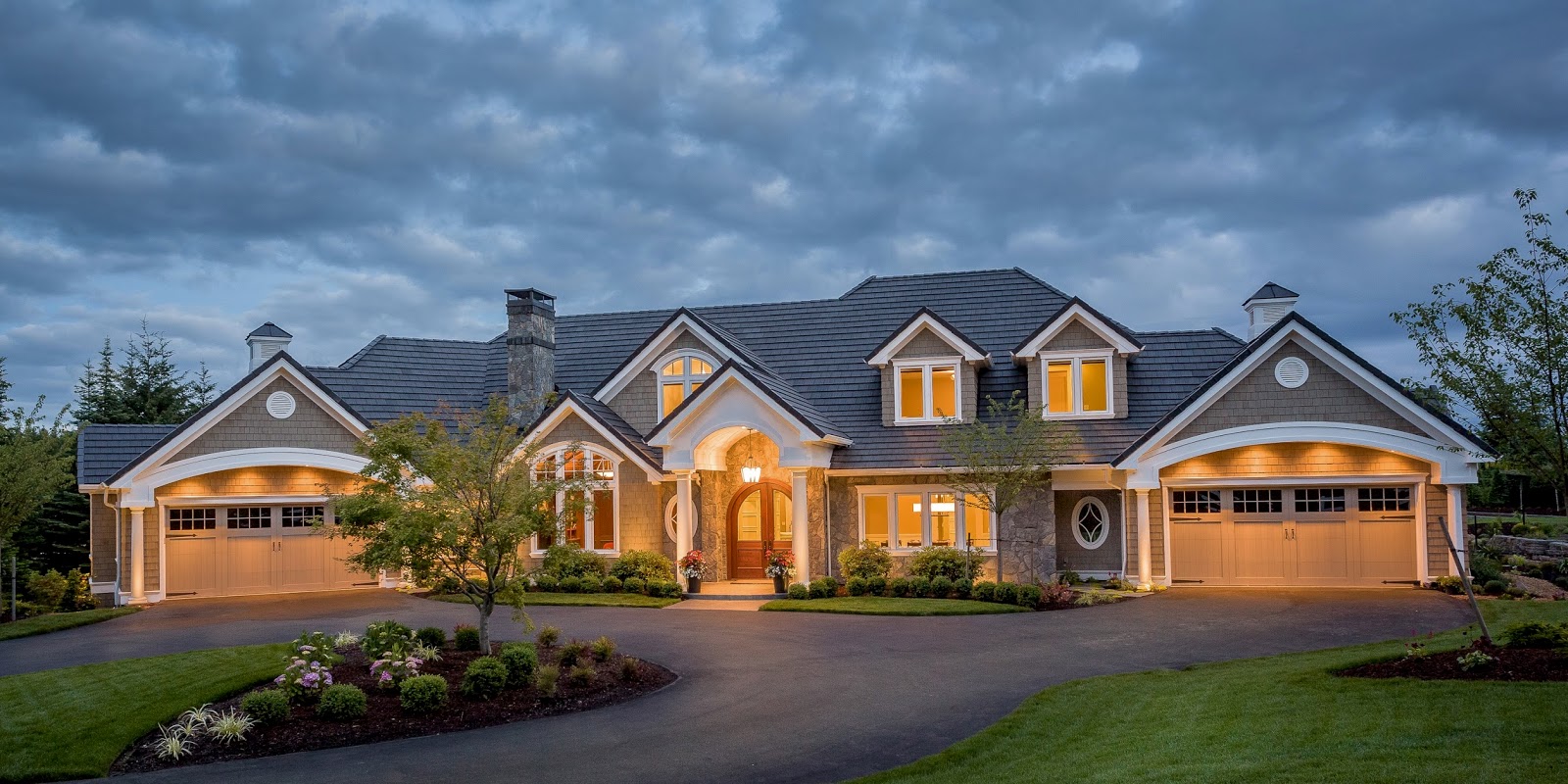 Image of a house that is for sale.